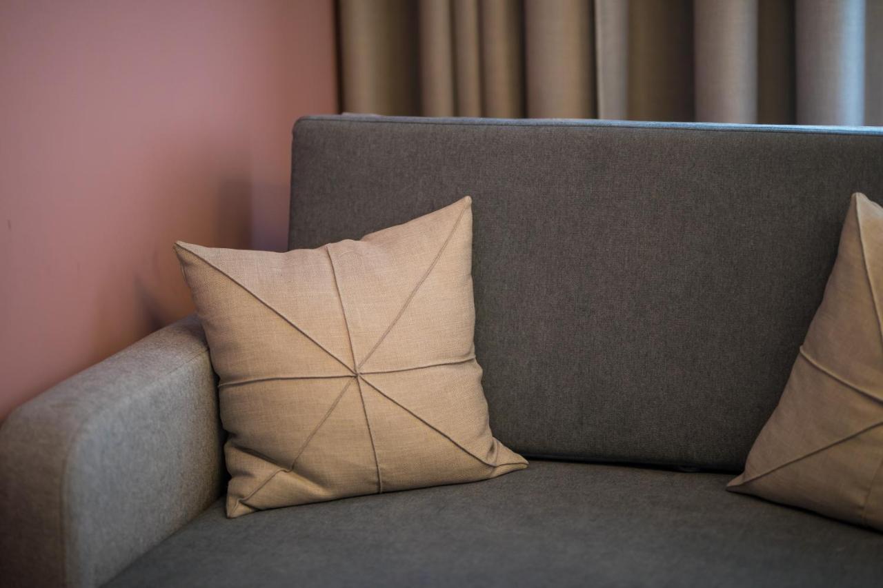 Hotel I Restauracja Na Skarpie Zabkowice Slaskie Luaran gambar