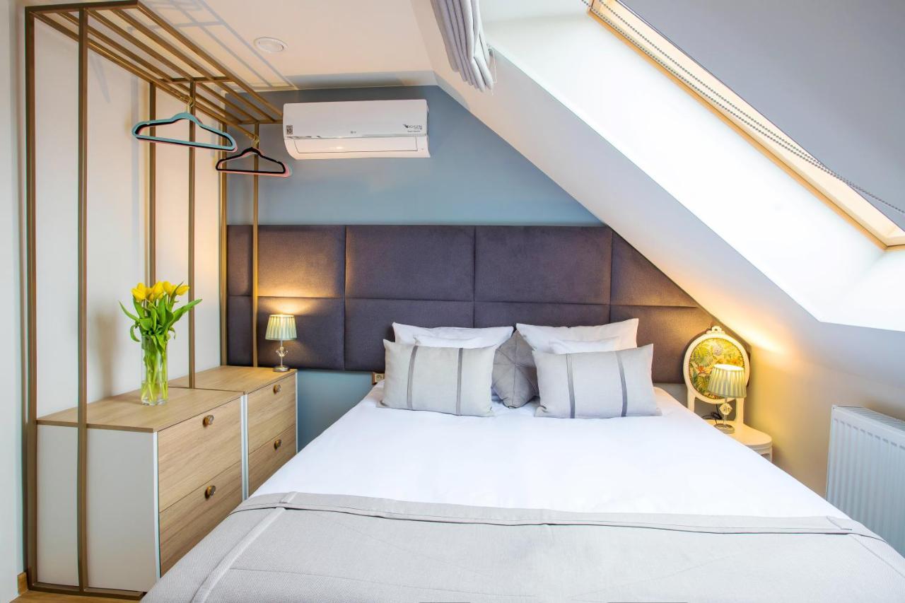 Hotel I Restauracja Na Skarpie Zabkowice Slaskie Luaran gambar